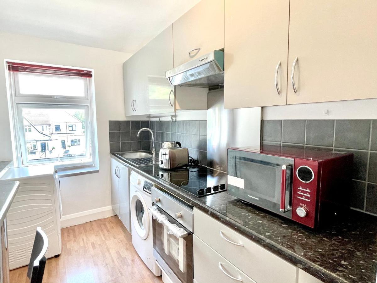 Apartament No2326 Tree-Hole Northolt  Zewnętrze zdjęcie