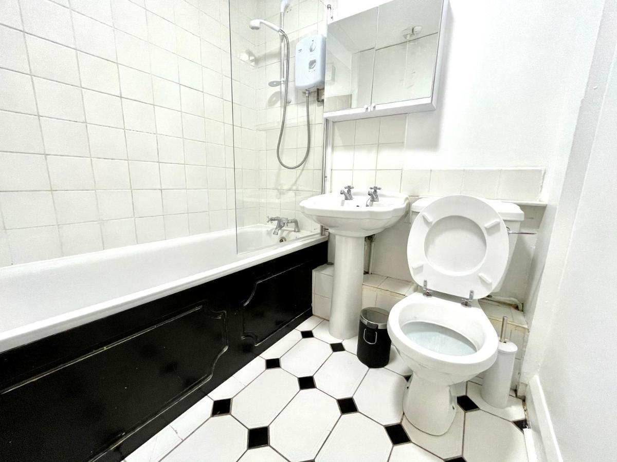 Apartament No2326 Tree-Hole Northolt  Zewnętrze zdjęcie