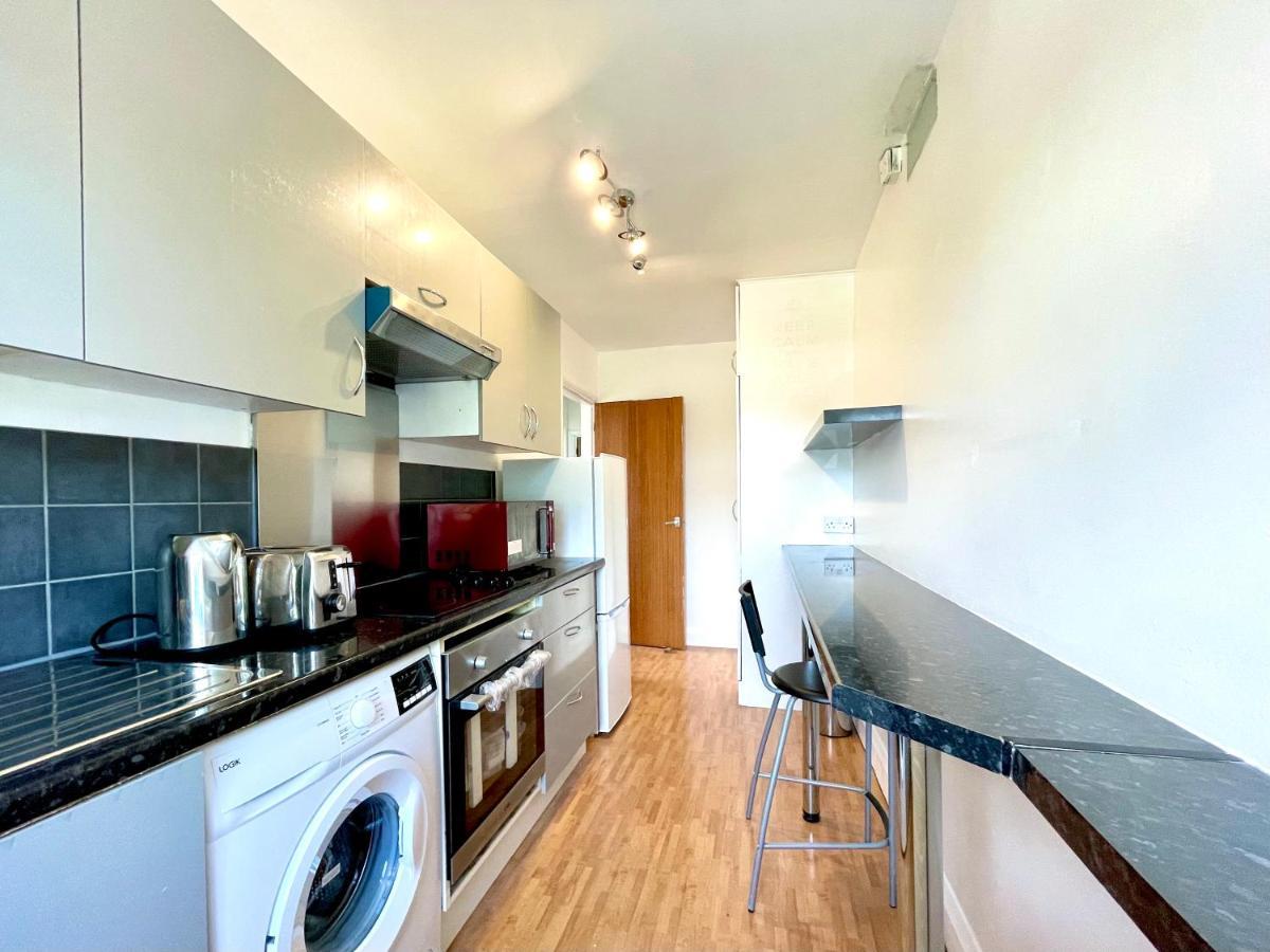 Apartament No2326 Tree-Hole Northolt  Zewnętrze zdjęcie